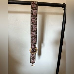 Floral brown belt